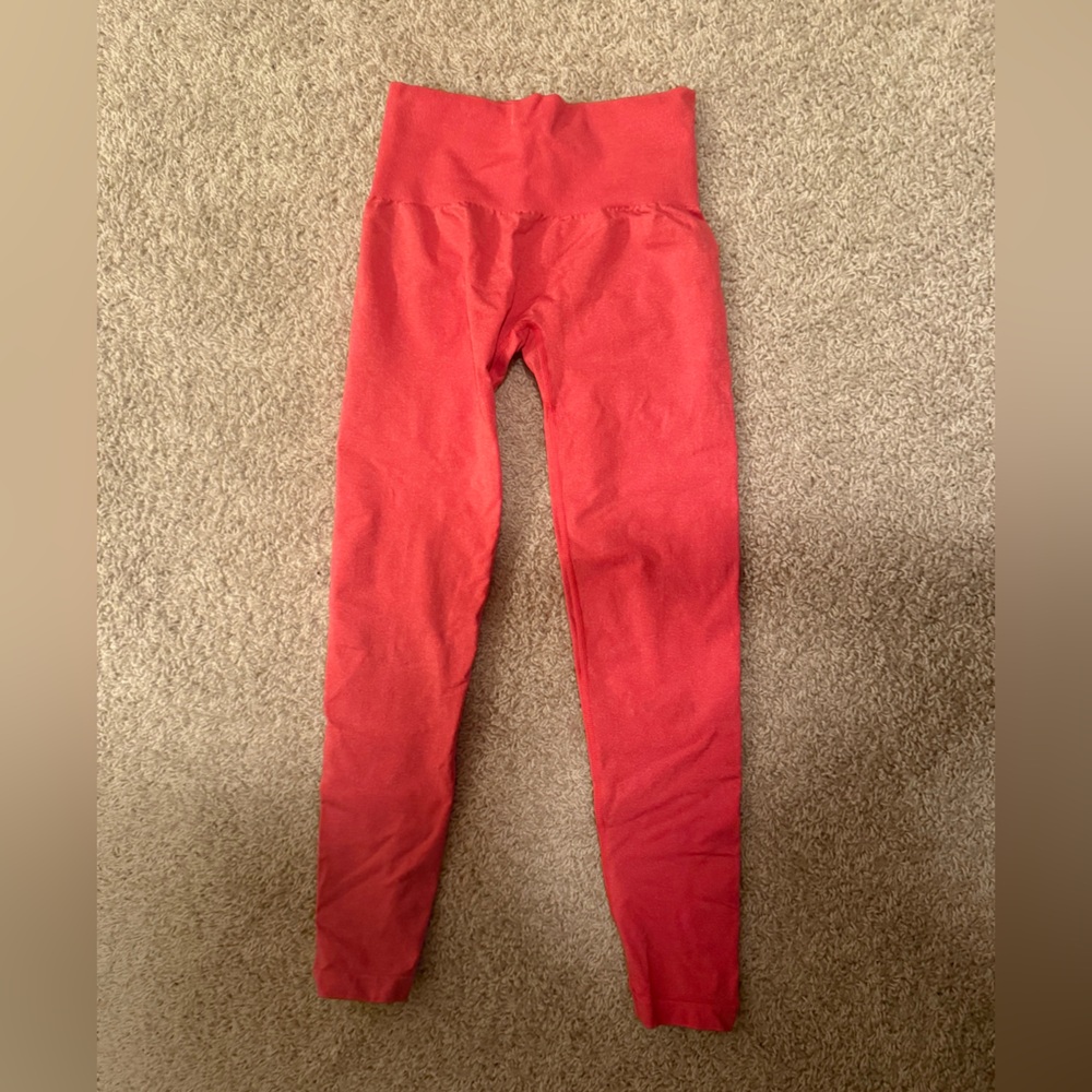 NVGTN Red High-Waisted Leggings